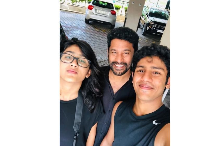 Riya Shibu With Ftaher and her Brother